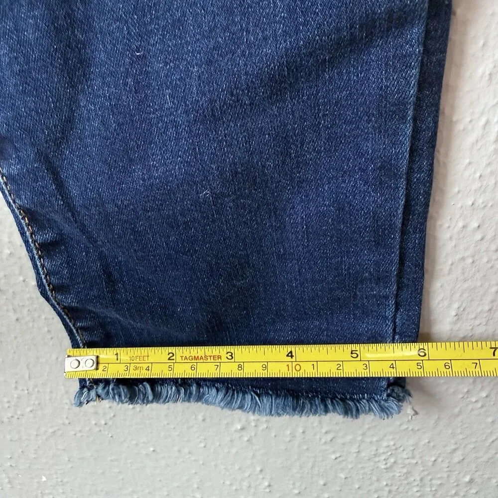 Time And Tru Women Size 12 High Rise Skinny Pockets Denim Blue Jeans